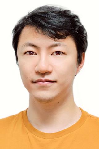 headshot of Tao Hong